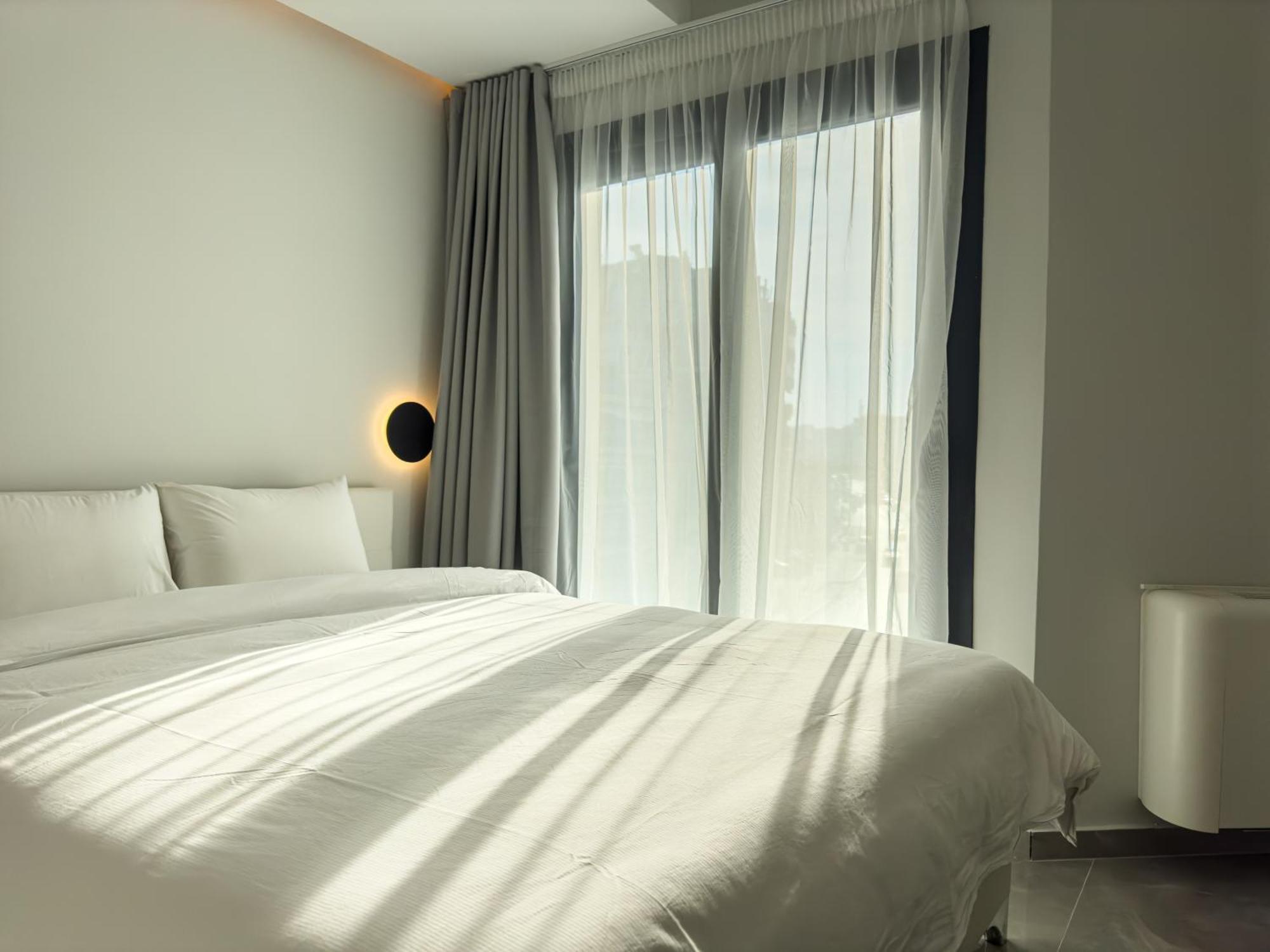 Villa 8 By Proliving Hospitality เทสซาโลนิกิ ภายนอก รูปภาพ