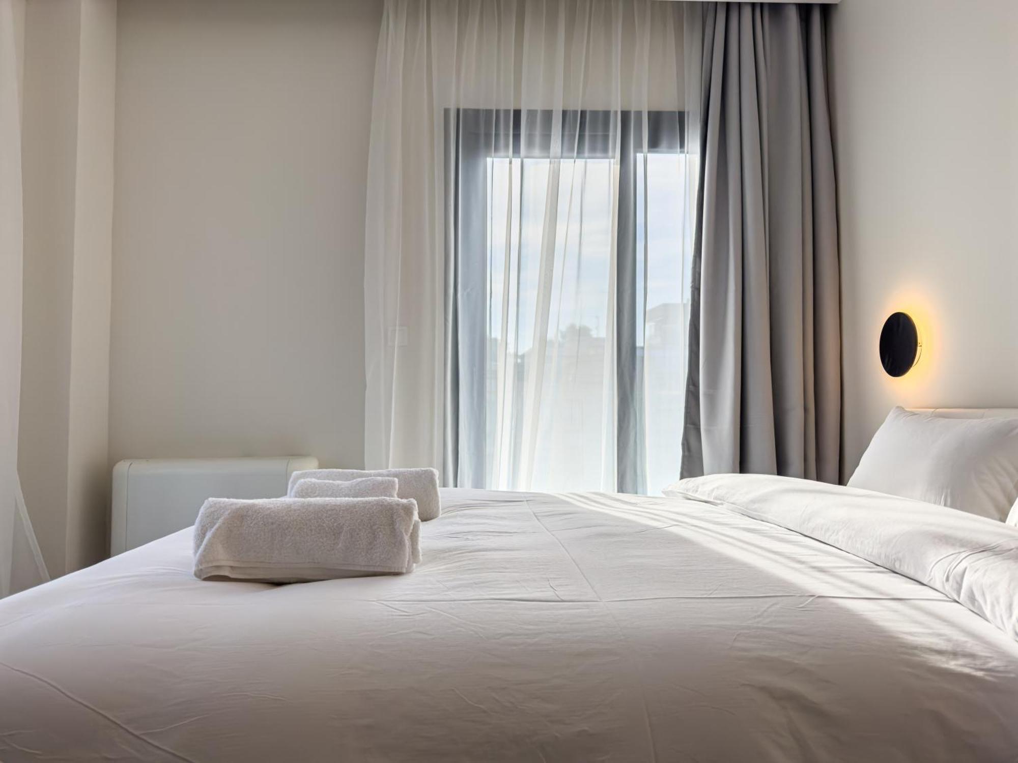 Villa 8 By Proliving Hospitality เทสซาโลนิกิ ภายนอก รูปภาพ