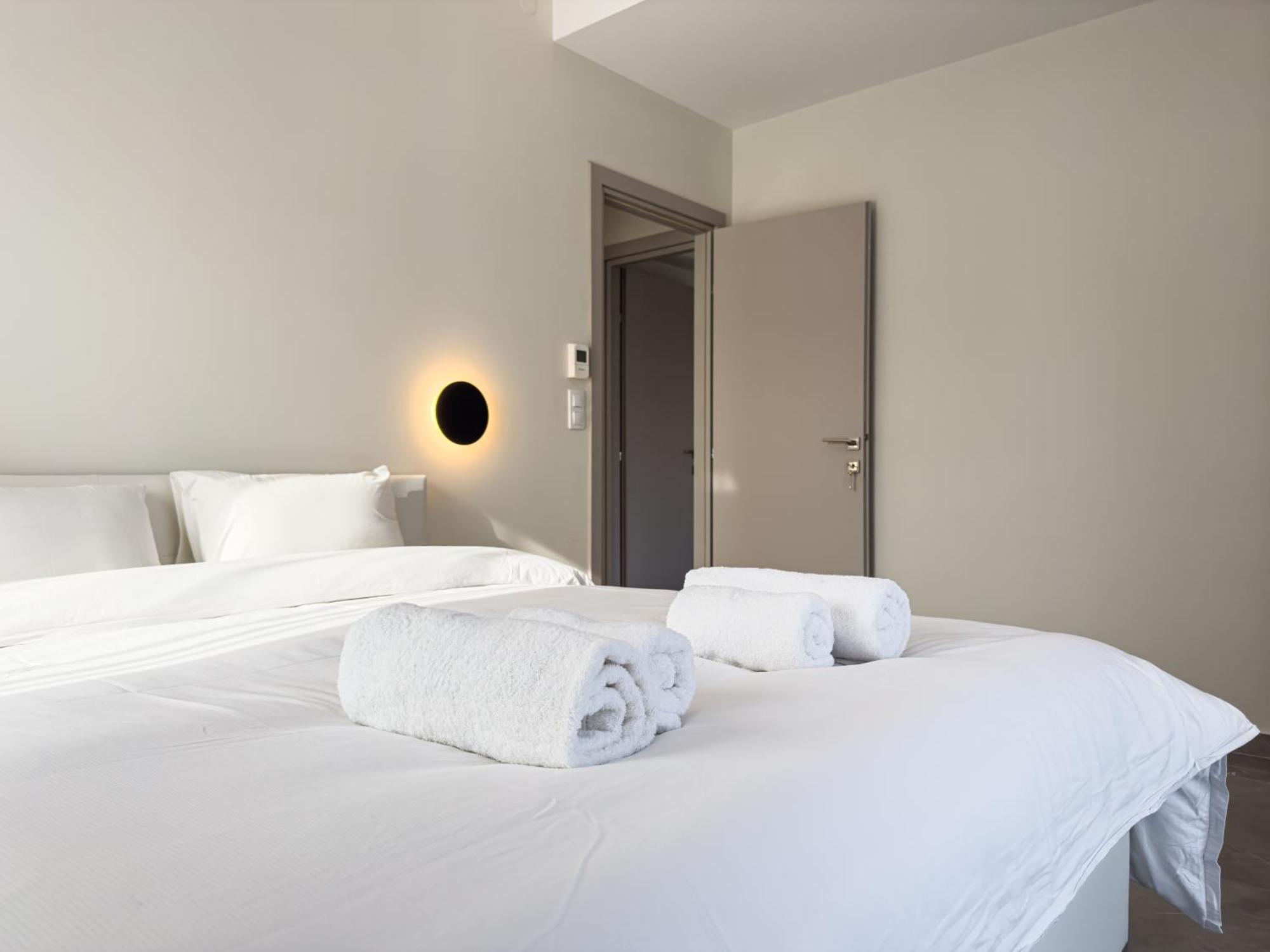 Villa 8 By Proliving Hospitality เทสซาโลนิกิ ภายนอก รูปภาพ