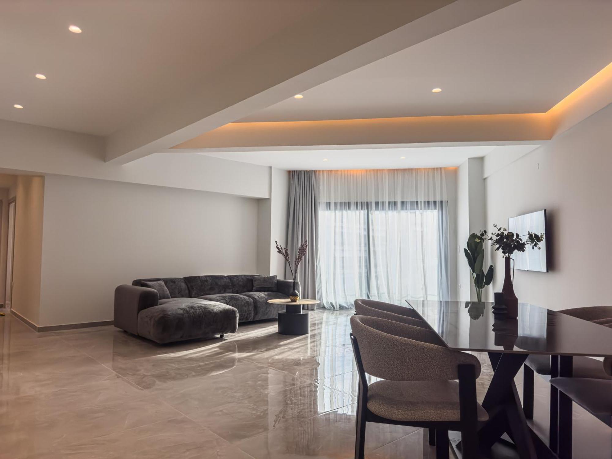 Villa 8 By Proliving Hospitality เทสซาโลนิกิ ภายนอก รูปภาพ