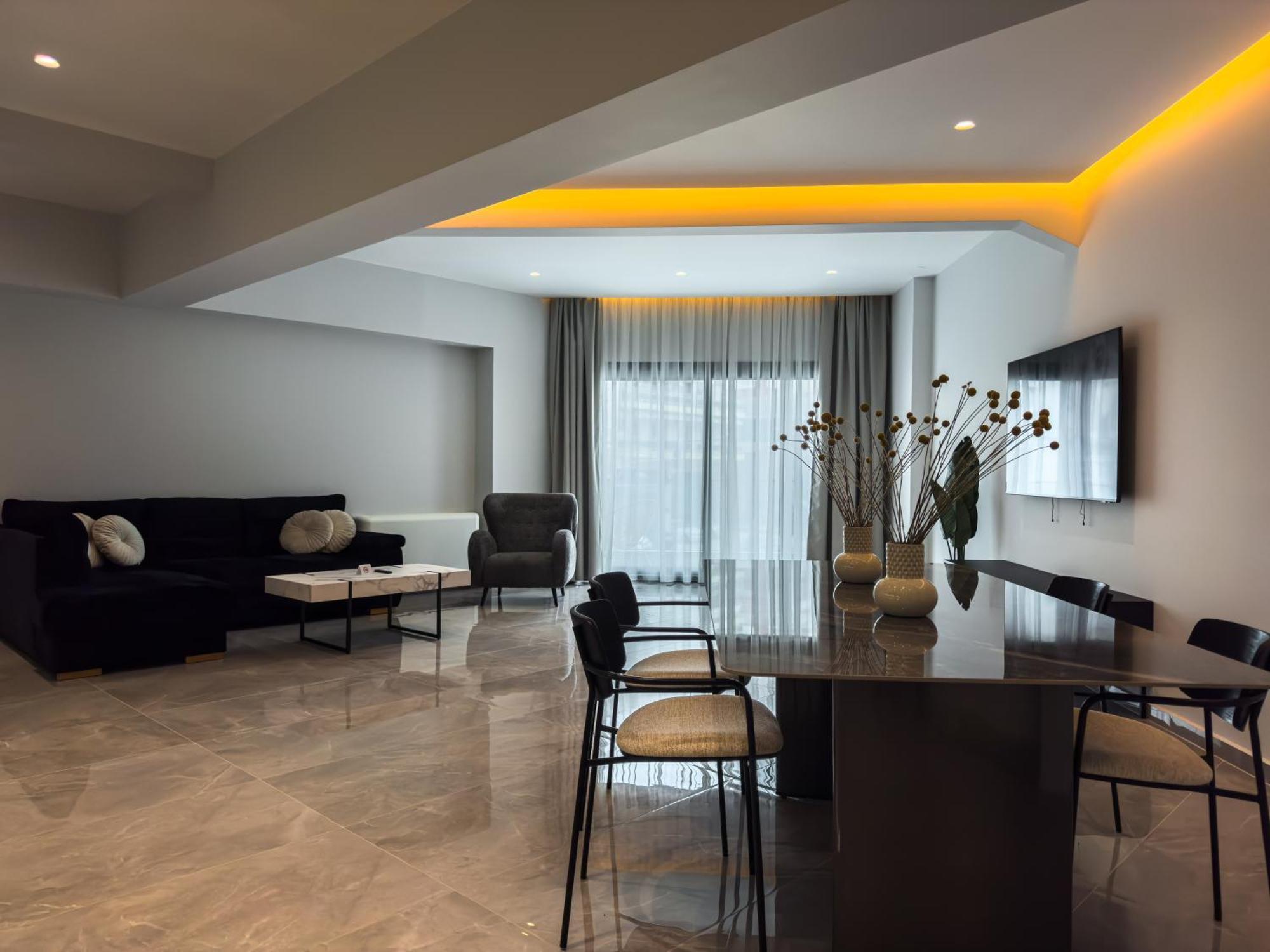 Villa 8 By Proliving Hospitality เทสซาโลนิกิ ภายนอก รูปภาพ